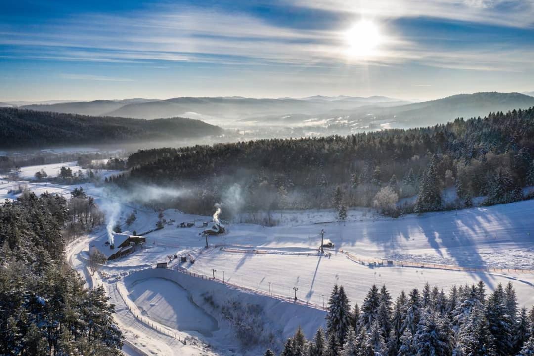 Pensjonat Laworta Ski Ustrzyki Dolne Eksteriør bilde